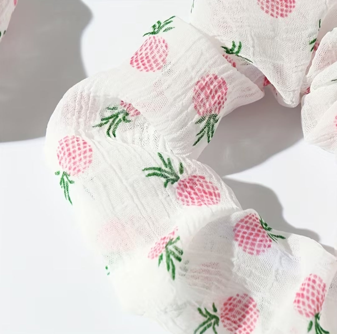 Scrunchies de pelo rosadas