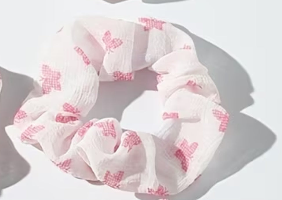 Scrunchies de pelo rosadas