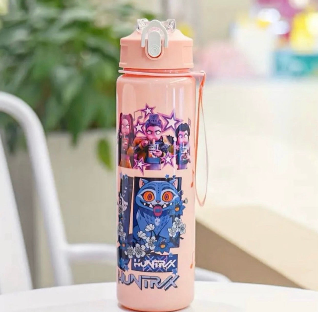 Termo Plástico Huntrix 700ml